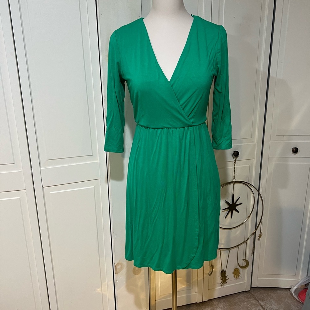 Kenar Vibrant Green 3/4 Sleeve Dress